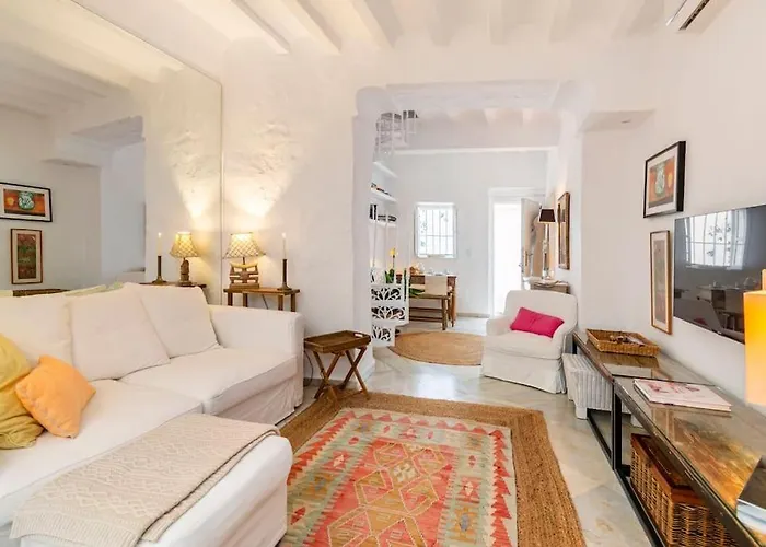 Linda Casita En El Casco Antiguo De Marbella